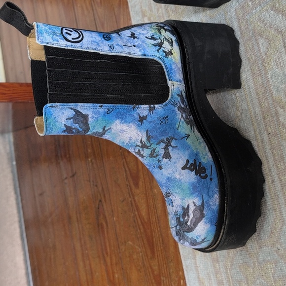 John Fluevog Skyhigh F Nerds Platform Chelsea Boots - Picture 3 of 6